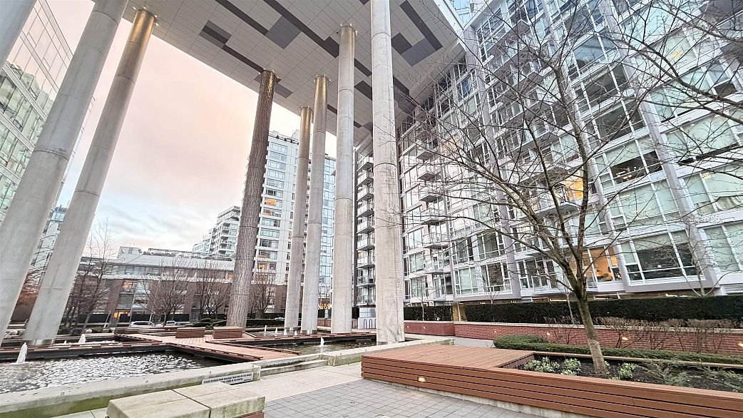 2015 1618 Quebec Street