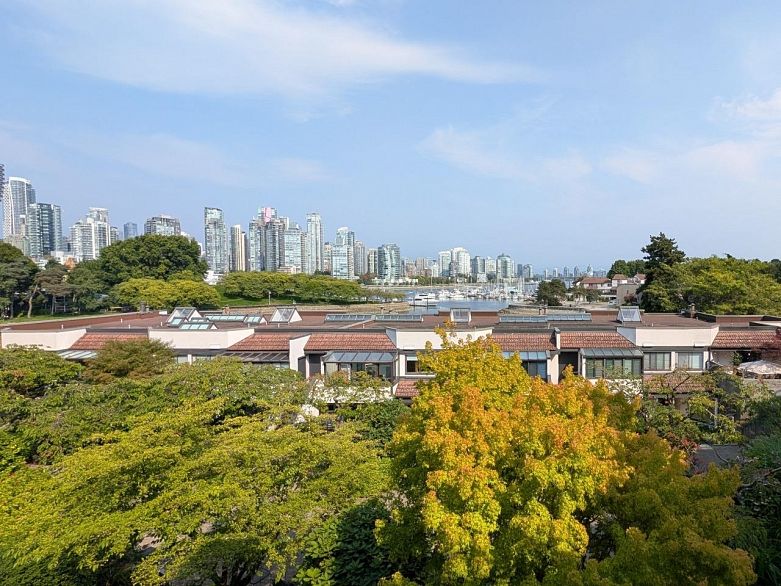 21 1201 Lamey's Mill Road