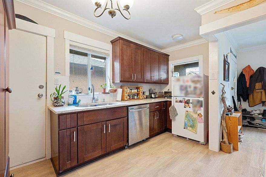 2148 2150 Ferndale Street