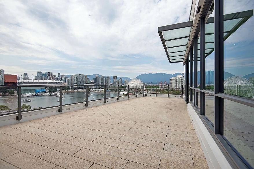 1202 1678 Pullman Porter Street