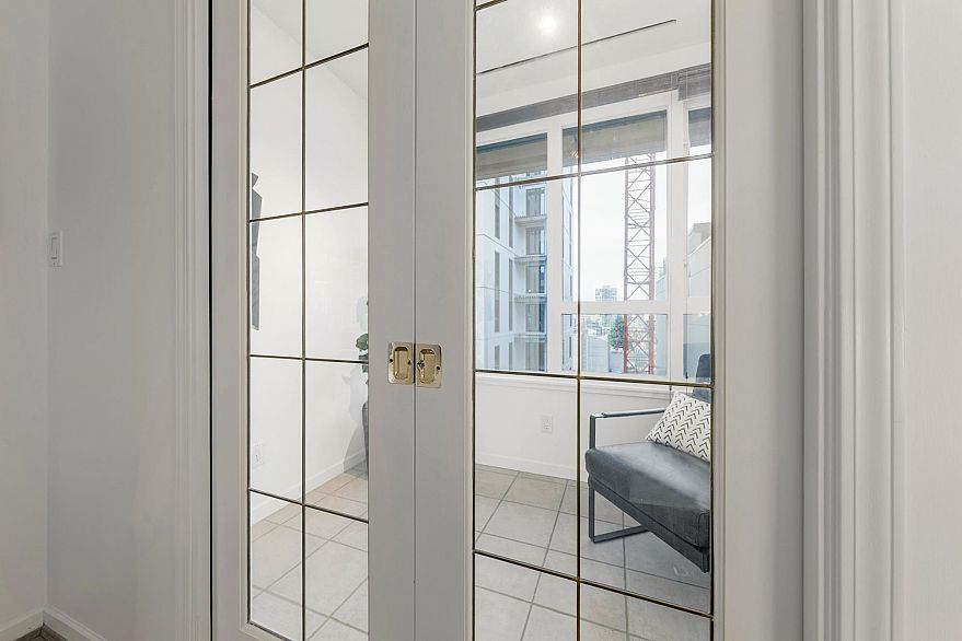 907 1177 Hornby Street