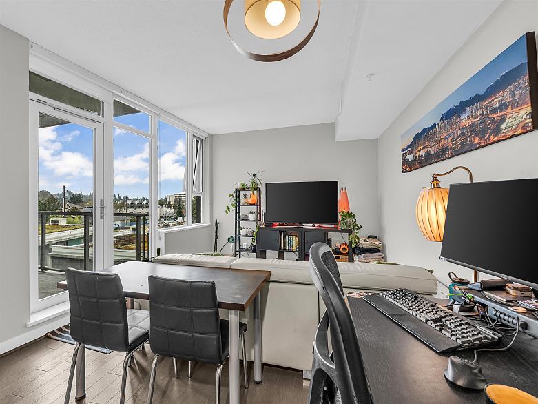 511 508 W 29th Avenue