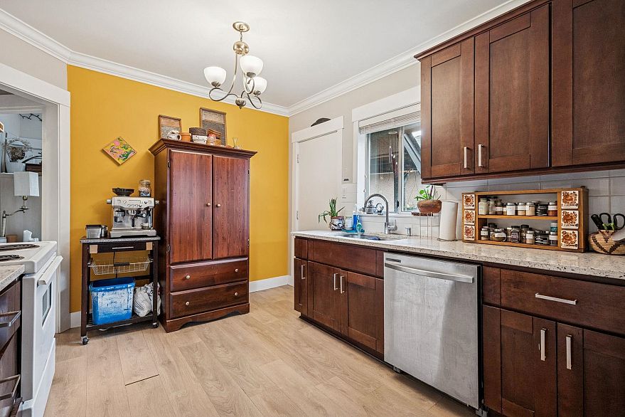 2148 2150 Ferndale Street