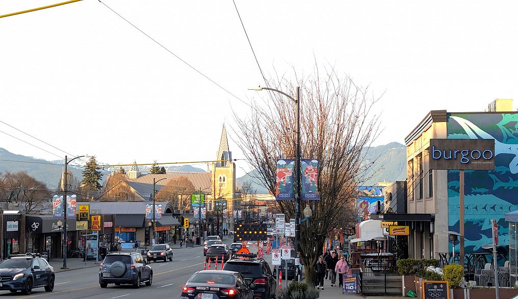 308 228 E 18th Avenue