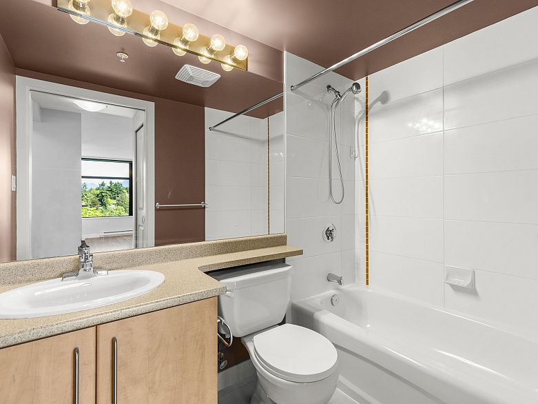 809 5380 Oben Street