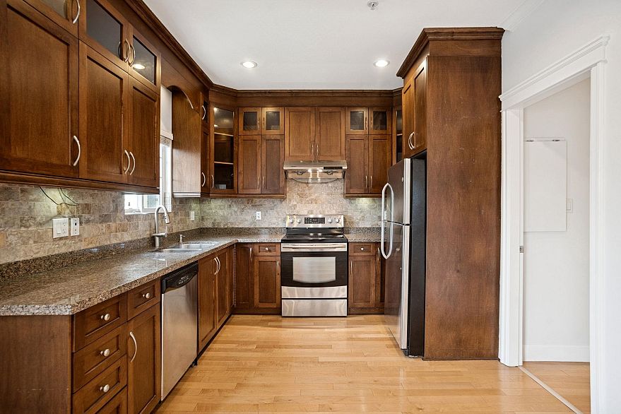 6453 Beatrice Street