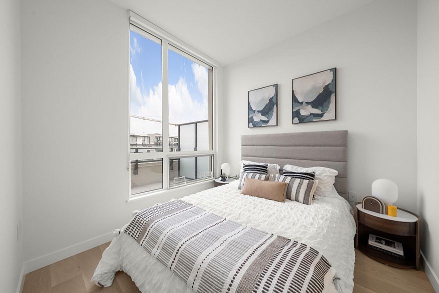 504 5212 Cambie Street