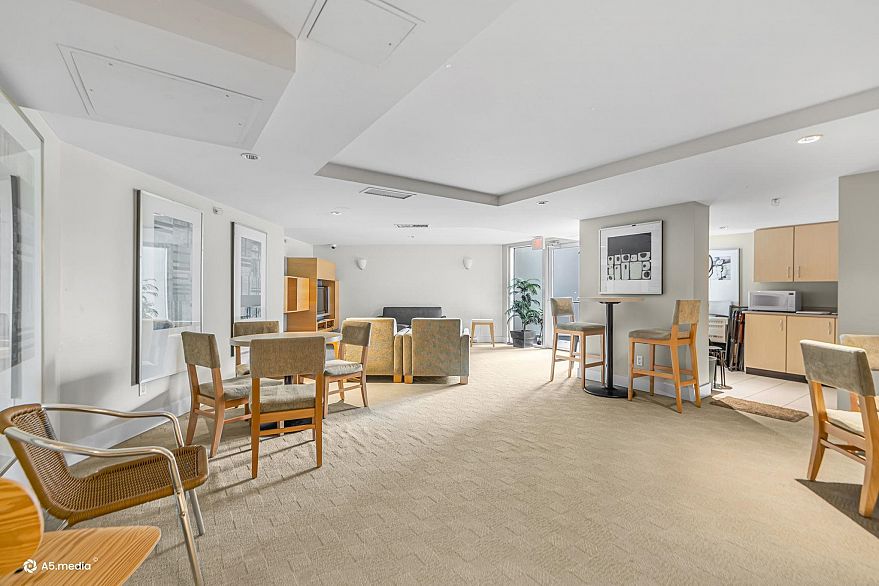 2508 3663 Crowley Drive