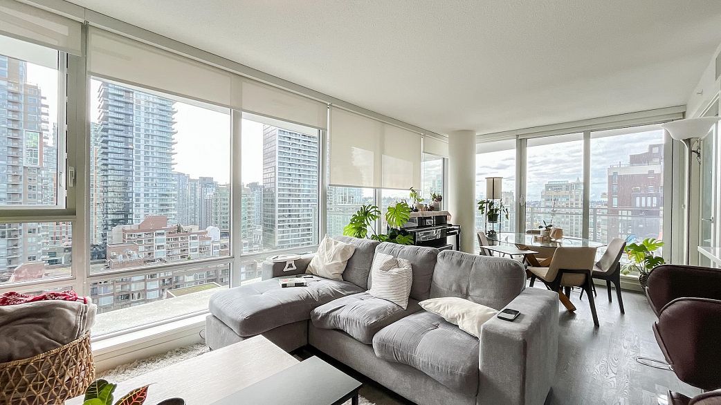 1706 1009 Harwood Street