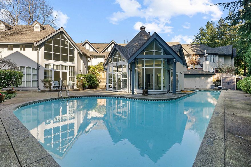 12 5880 Hampton Place