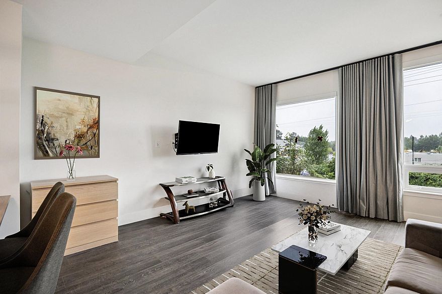 6 8589 Rivergrass Drive