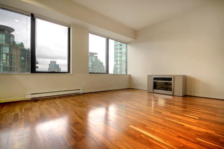 1405 1333 W GEORGIA STREET, Vancouver BC V6E 4V3