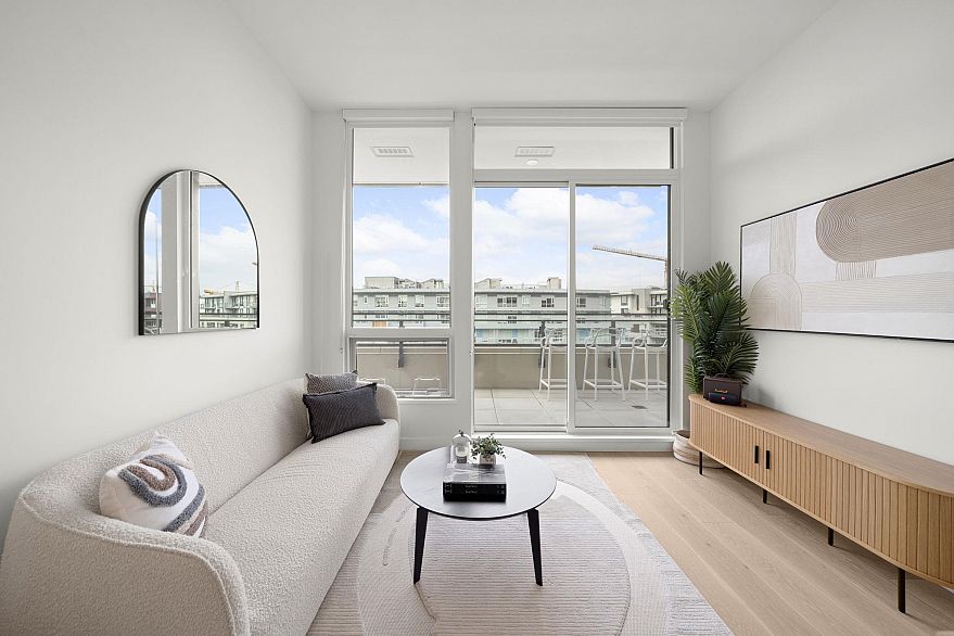 504 5212 Cambie Street