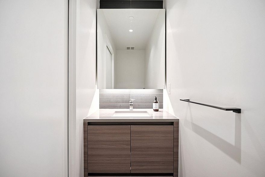 6 8589 Rivergrass Drive