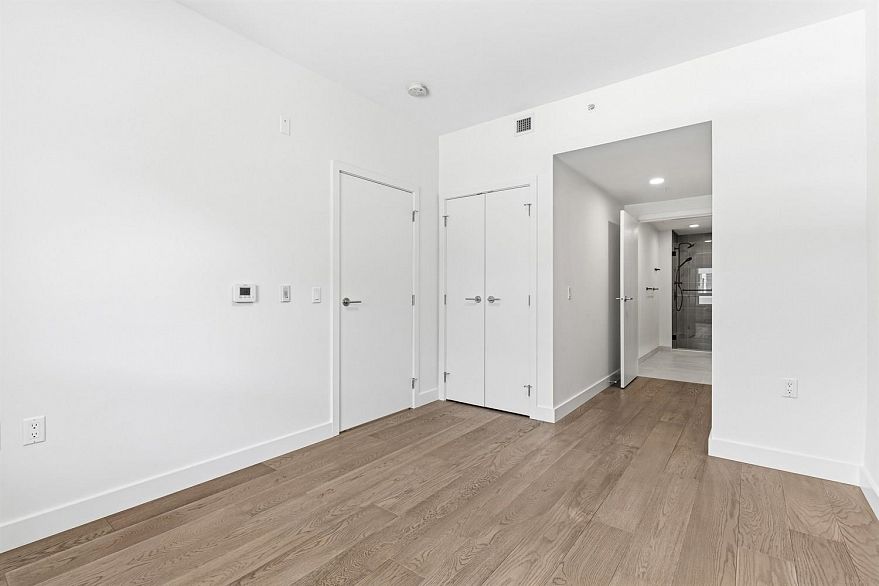 203 3590 W 39th Avenue