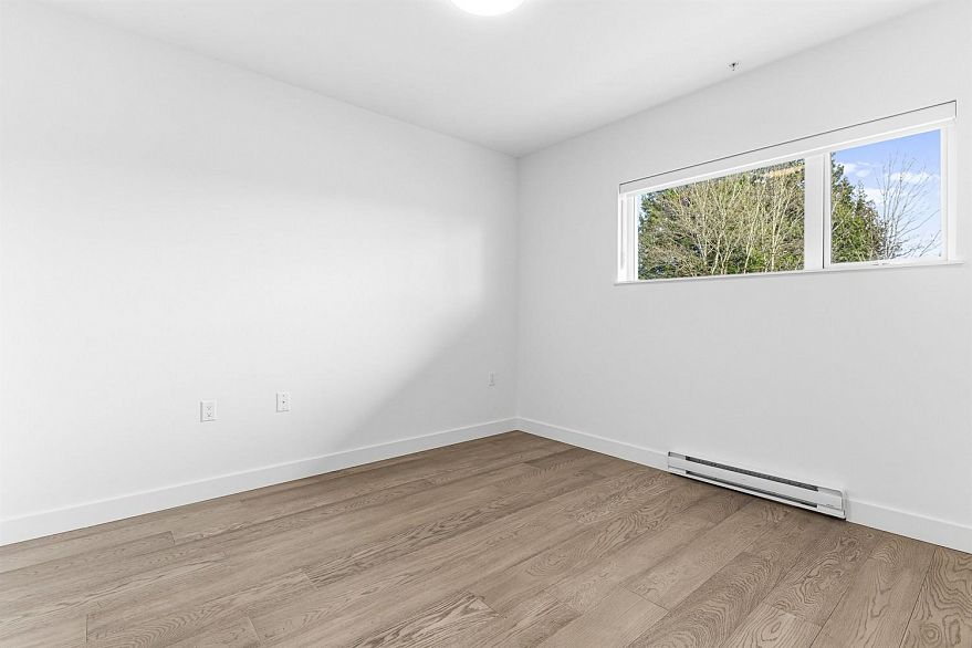 205 3590 W 39th Avenue