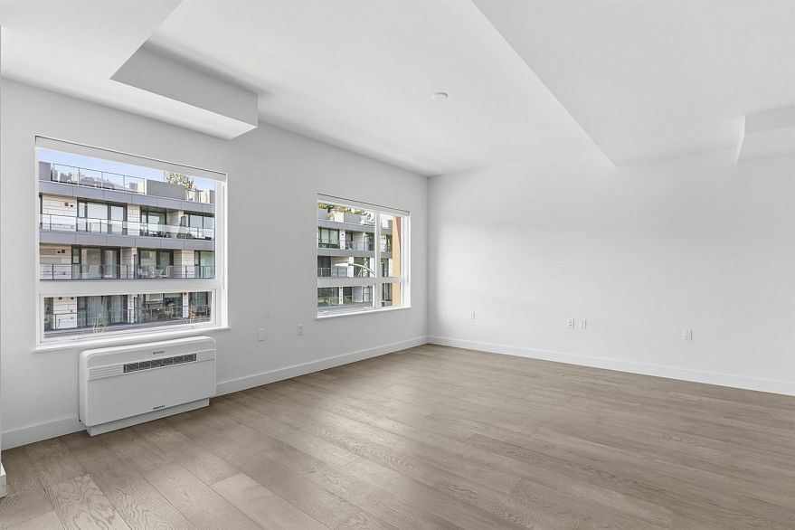 307 3590 W 39th Avenue