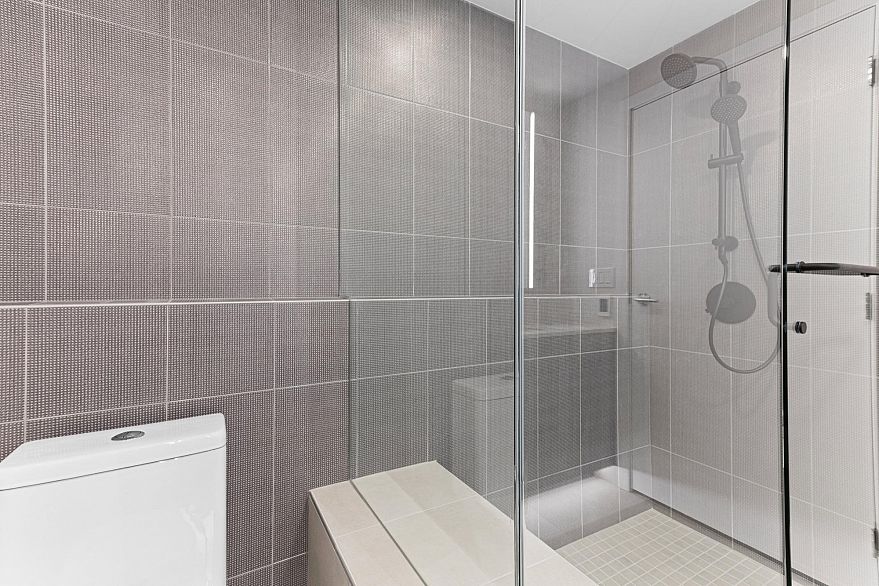 202 3590 W 39th Avenue