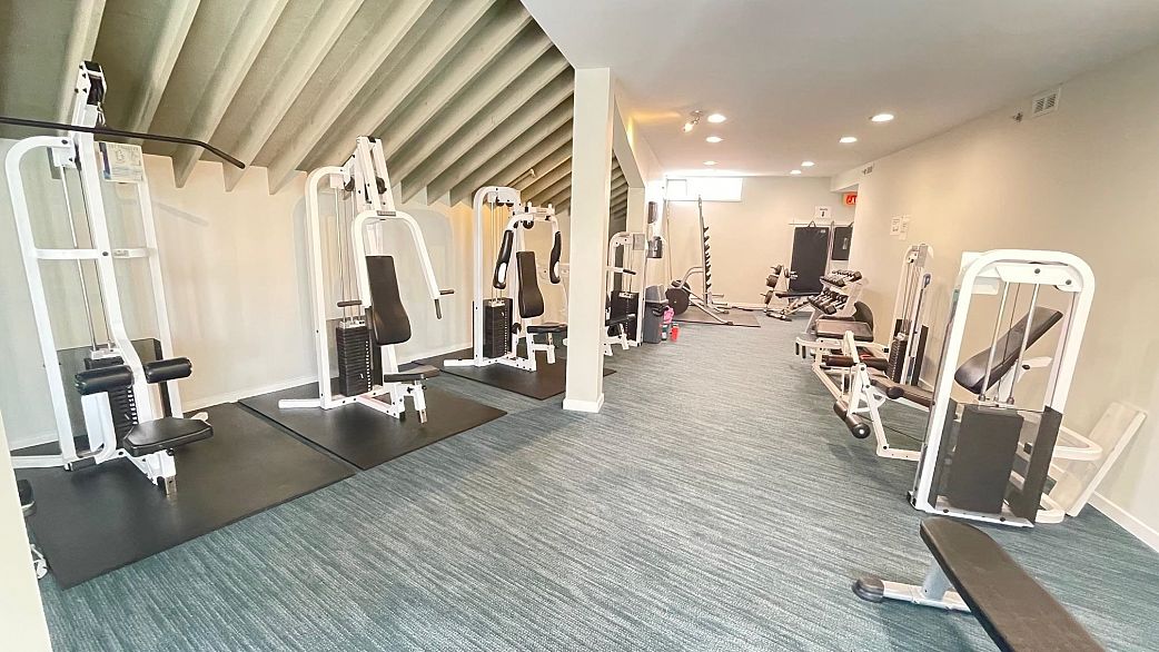 2178 E Kent Avenue South