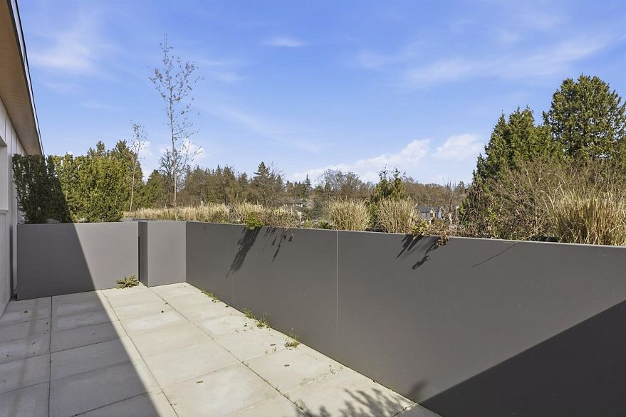 307 3590 W 39th Avenue