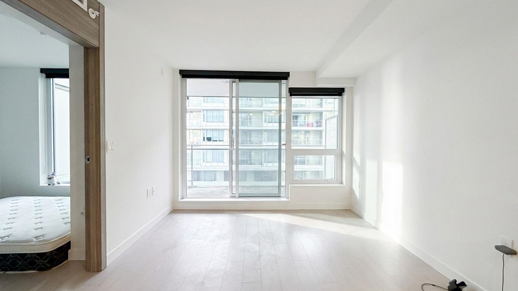 606 455 SW Marine Drive