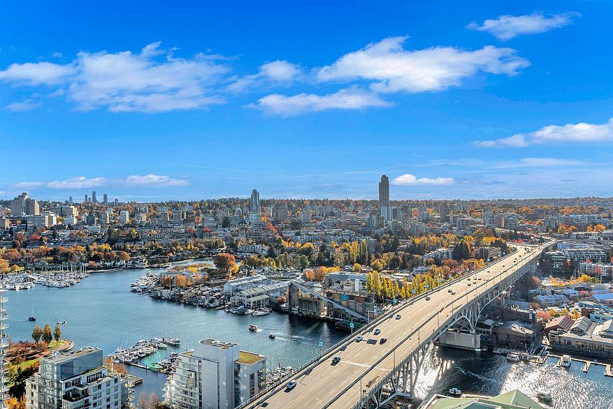 3602 1480 Howe Street