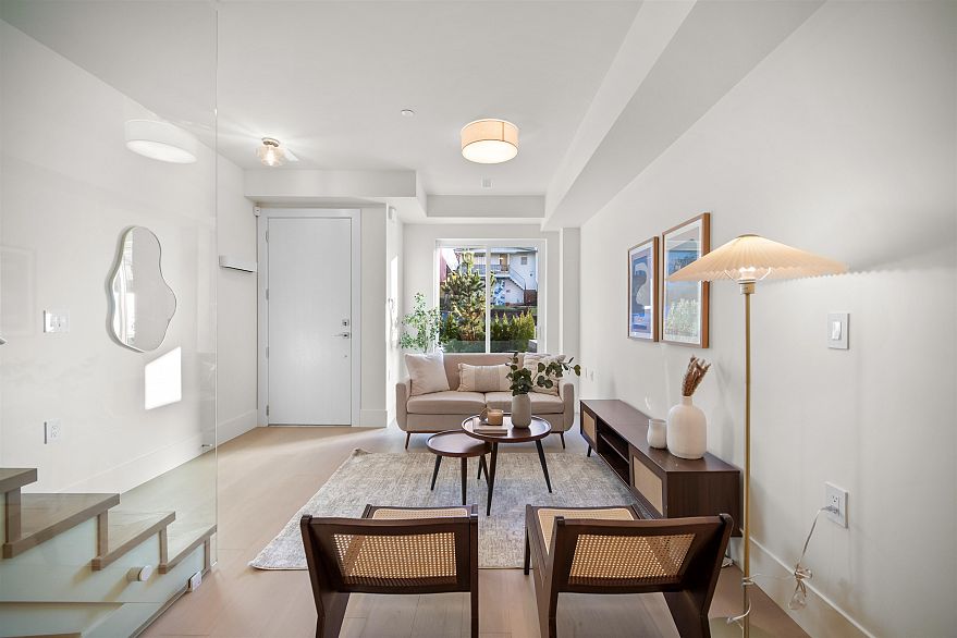 103 1837 E Georgia Street