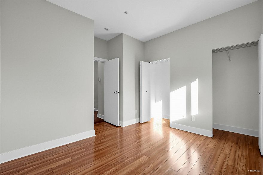 PH5 2088 W 11th Avenue