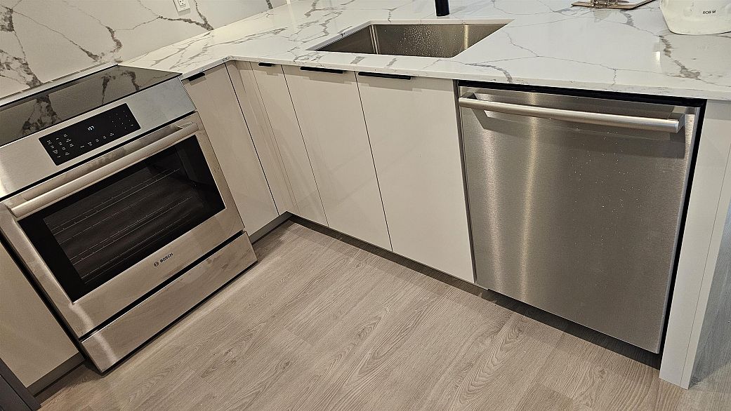 316 2250 E 1st Avenue