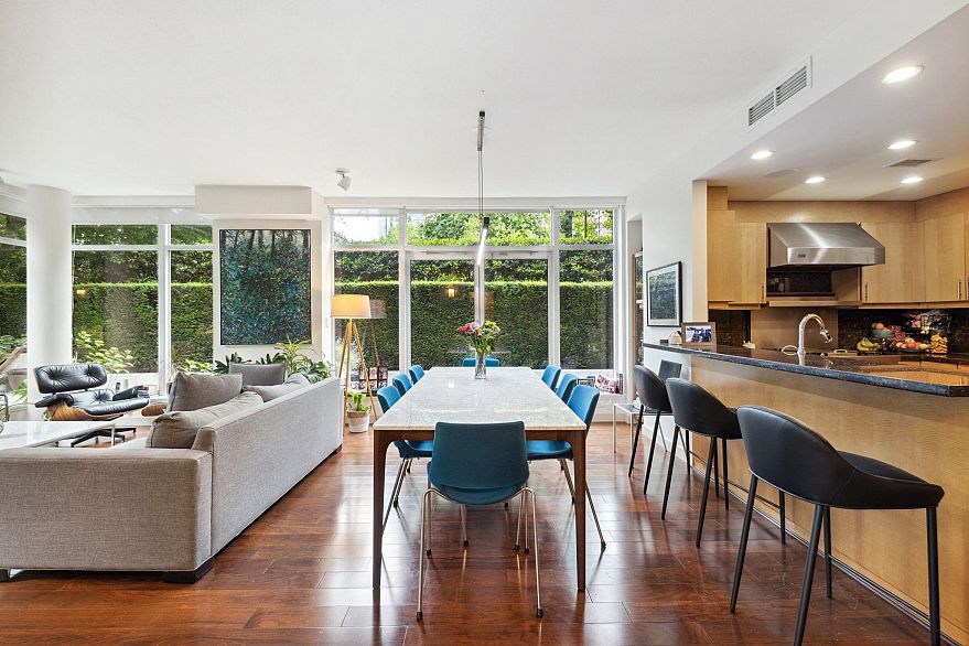 TH12 1233 W Cordova Street