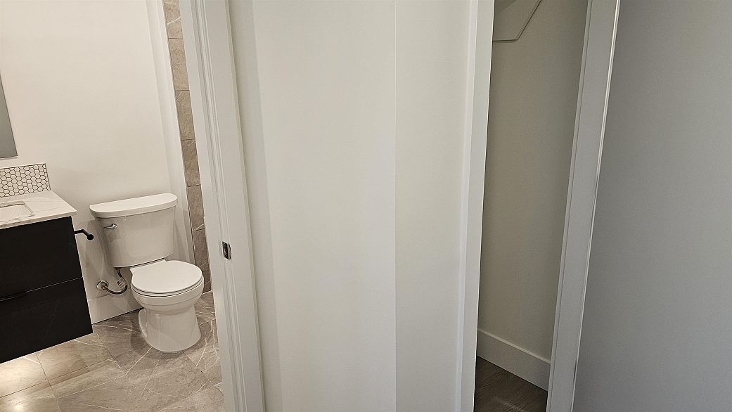 316 2250 E 1st Avenue