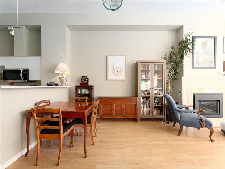 5 3588 Whitney Place