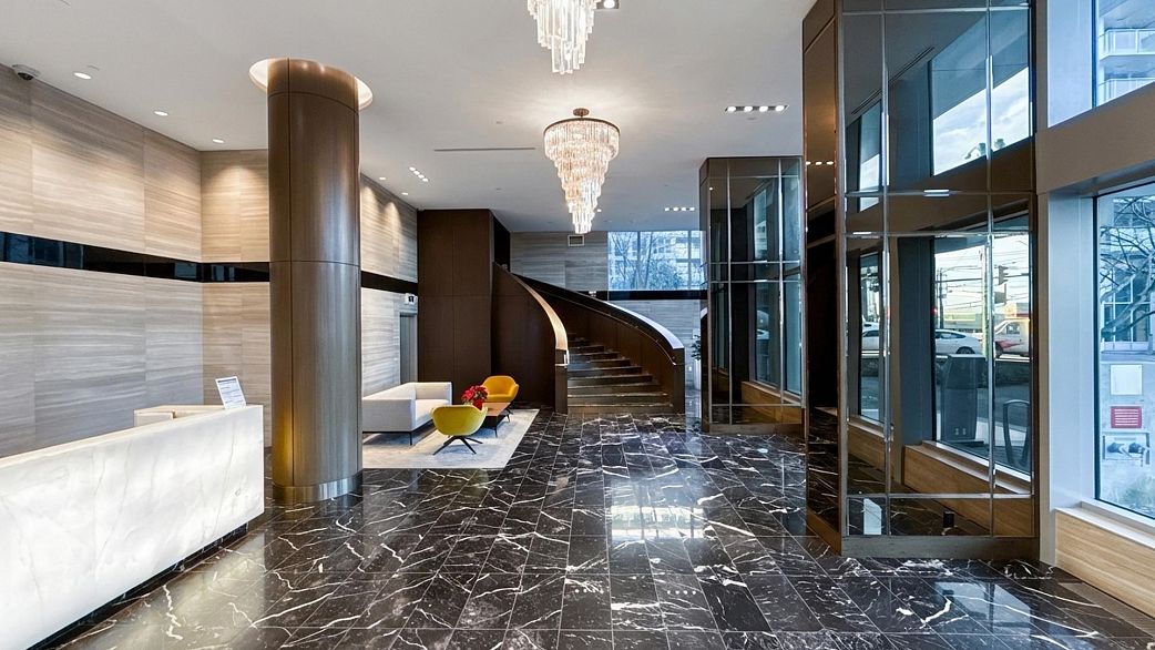 606 455 SW Marine Drive