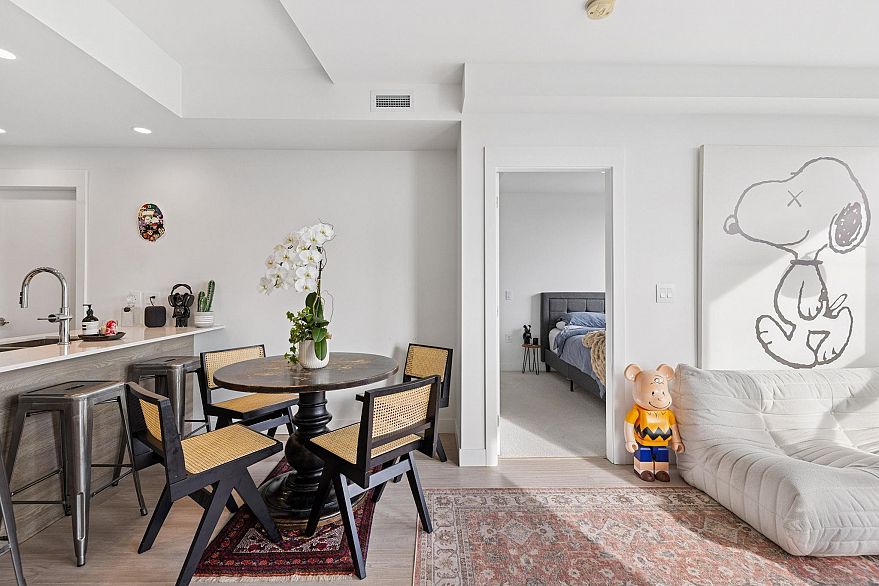 408 7638 Cambie Street