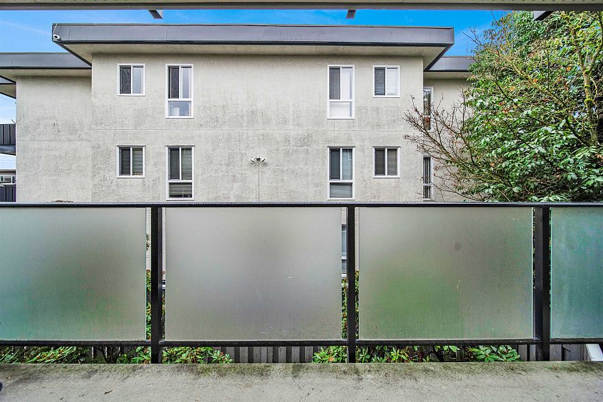 202 8707 Hudson Street