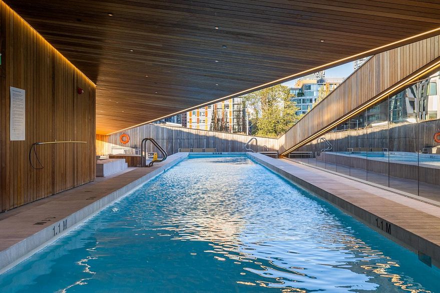 2809 1480 Howe Street