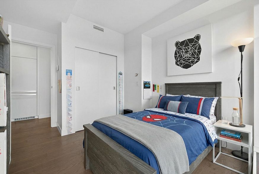 2809 1480 Howe Street