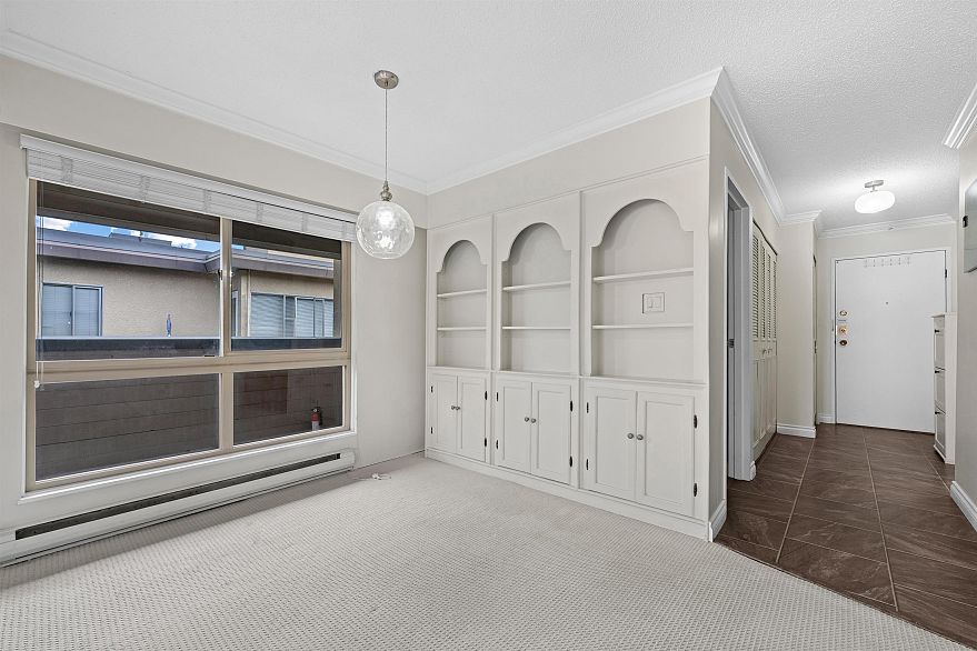 306 1260 W 10th Avenue