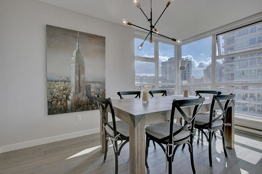 504 125 Milross Avenue