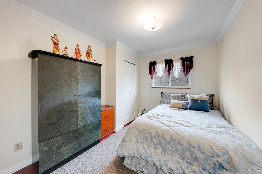 3450 Monmouth Avenue