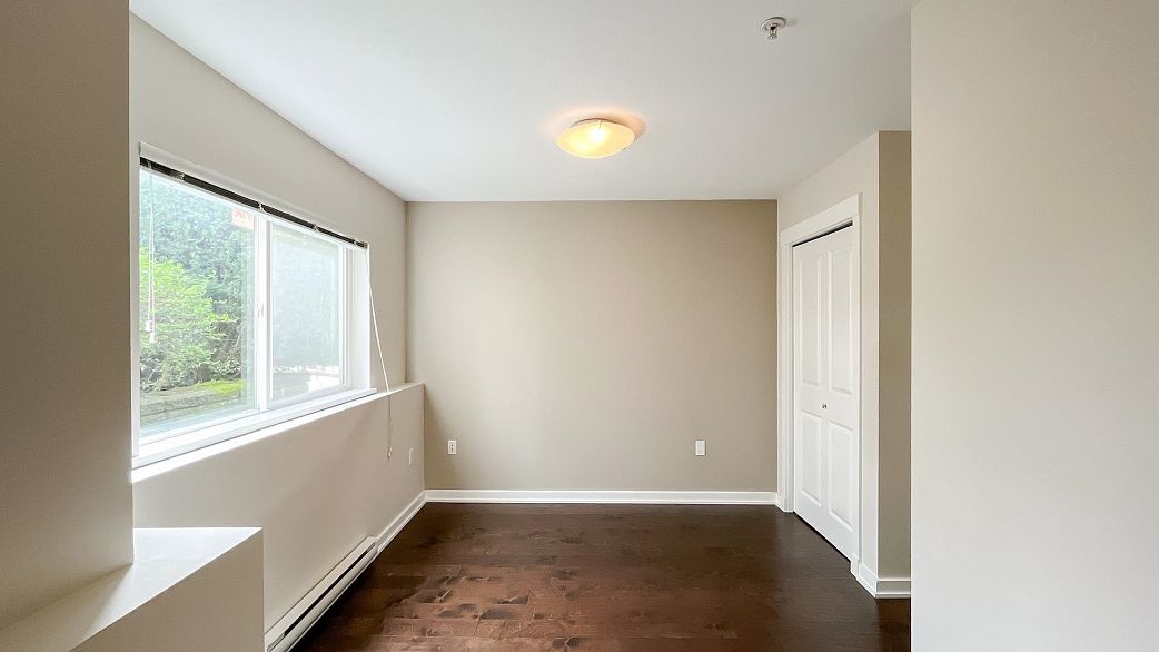 7425 Columbia Street