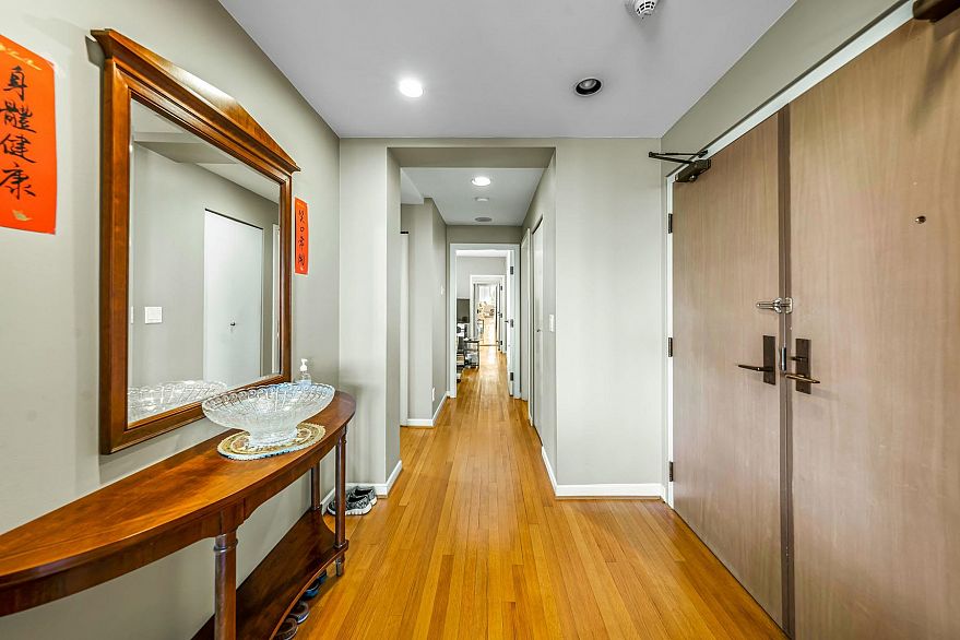 901 5850 Balsam Street