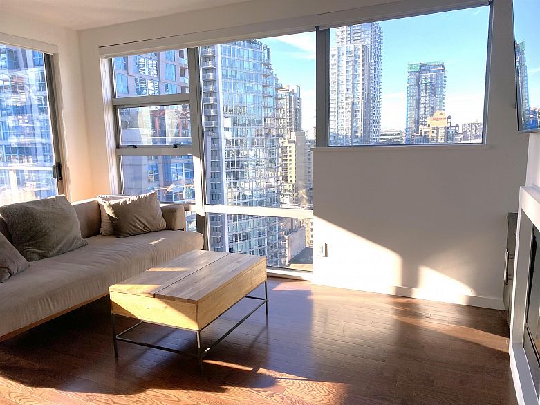 2404 1225 Richards Street
