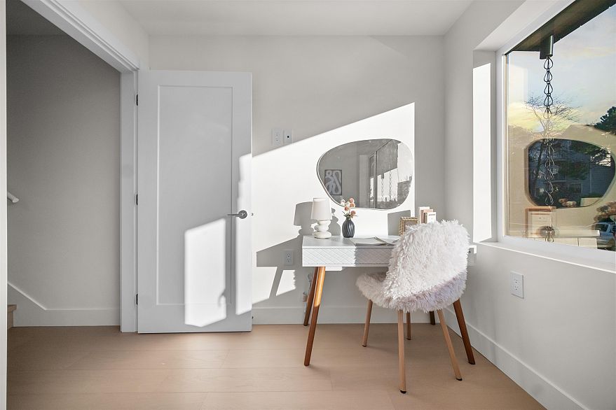 101 1837 E Georgia Street