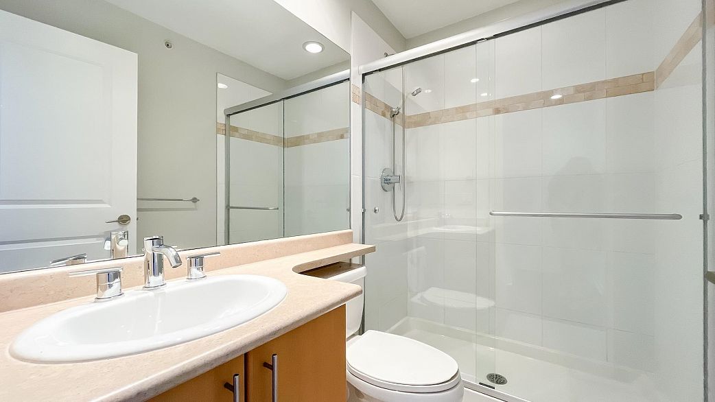 7425 Columbia Street