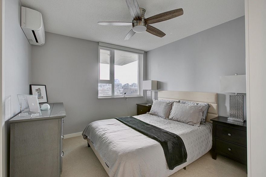 504 125 Milross Avenue