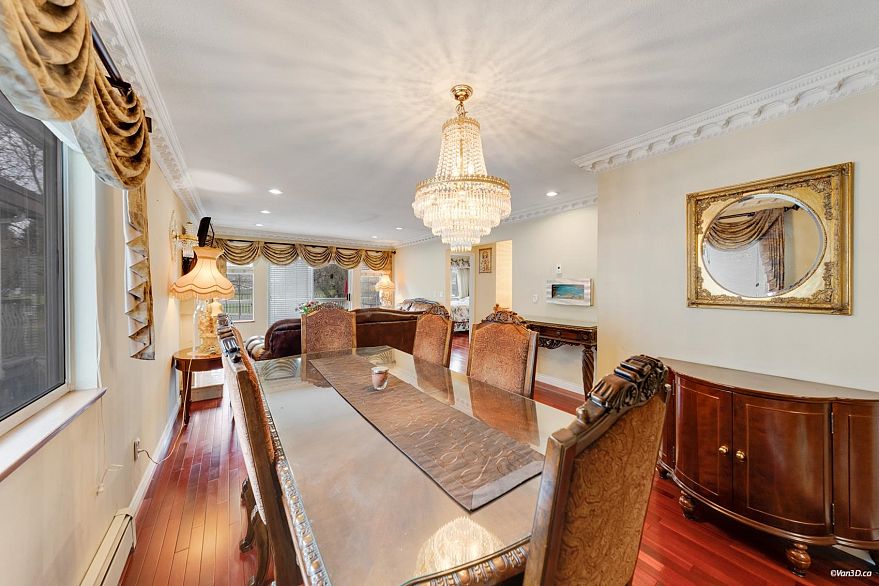 3450 Monmouth Avenue