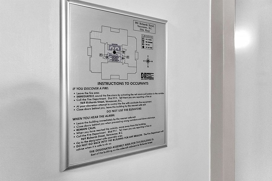 2504 969 Richards Street