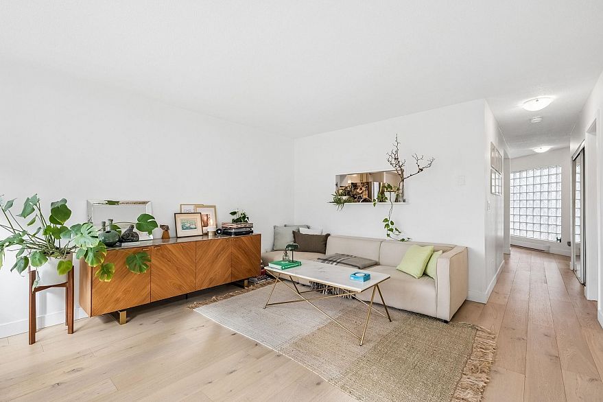 205 1330 Graveley Street