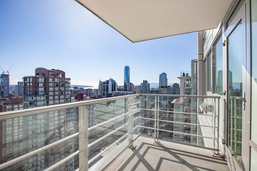 2905 535 Smithe Street